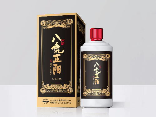 一生豪邁凌云壯志，四海情誼醇香搖曳！八虎正陽保健酒包裝設計