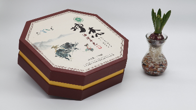 享受清真美味，引領世界食尚！坤杰牛干巴天地蓋禮盒定做